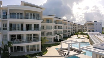 destination jelly playa coral condo
