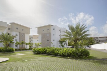 destination jelly playa coral condo