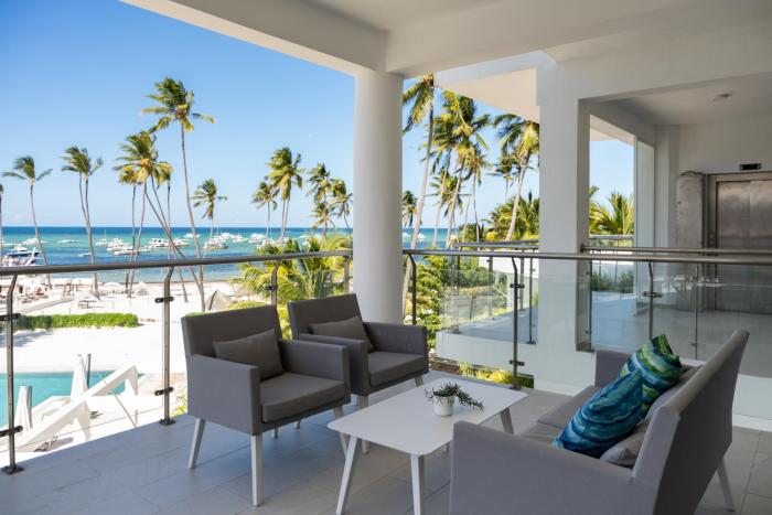 destination jelly playa coral condo