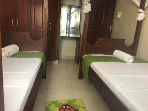 lux suites dofils sunset apartments