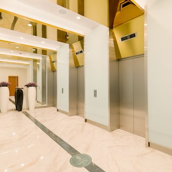 Comfort Inn Orbi City,,5 star