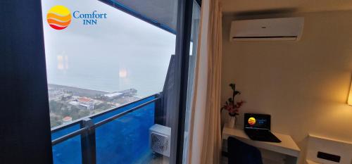 comfort inn orbi city