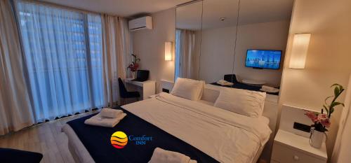 comfort inn orbi city