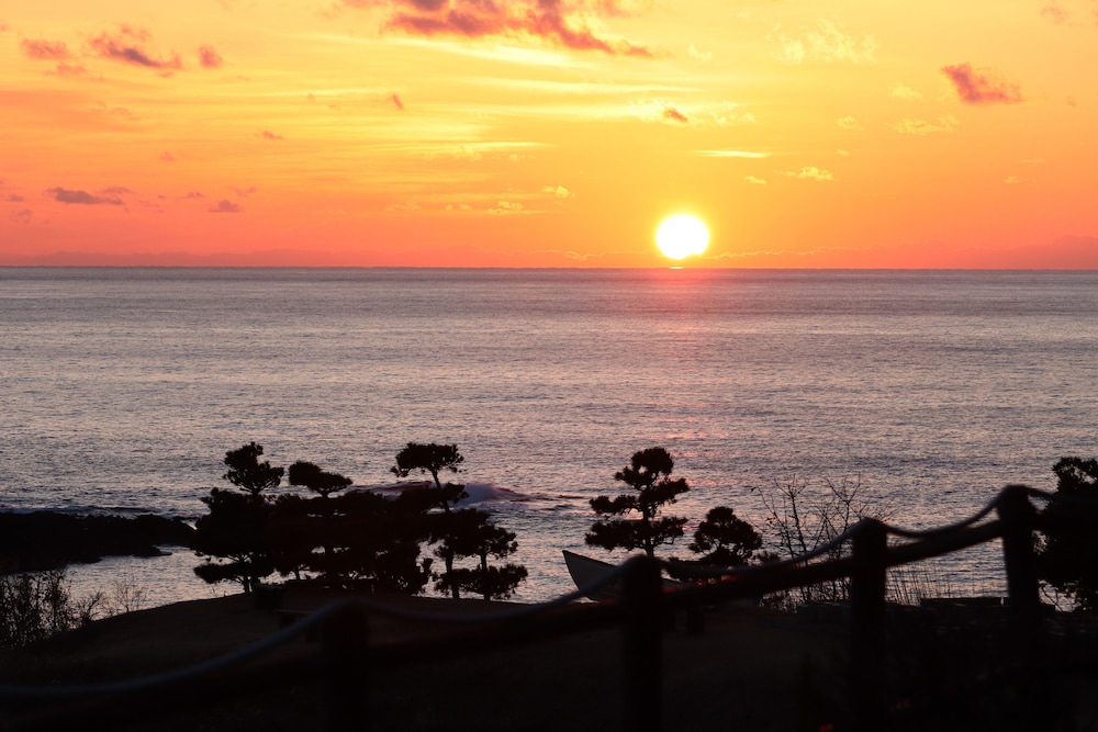 sado resort hotel azuma