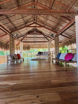 casavia siargao