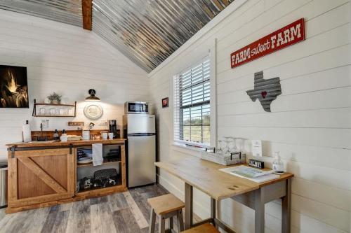 stargazing retreat at lone star cottage