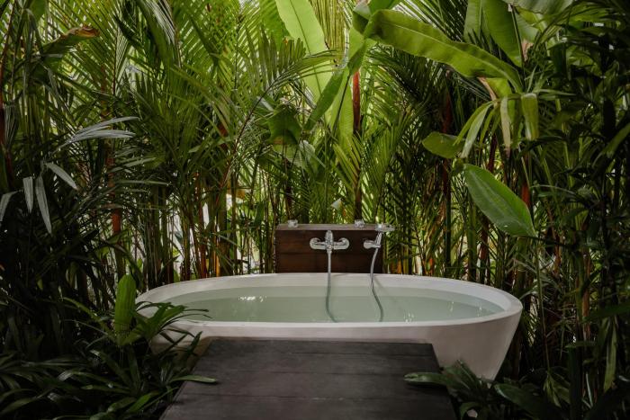 earthship ubud eco villa