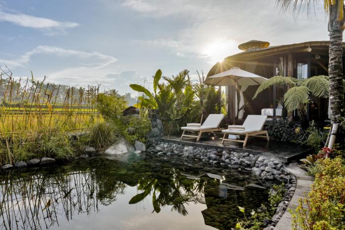 earthship ubud eco villa