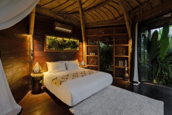 earthship ubud eco villa