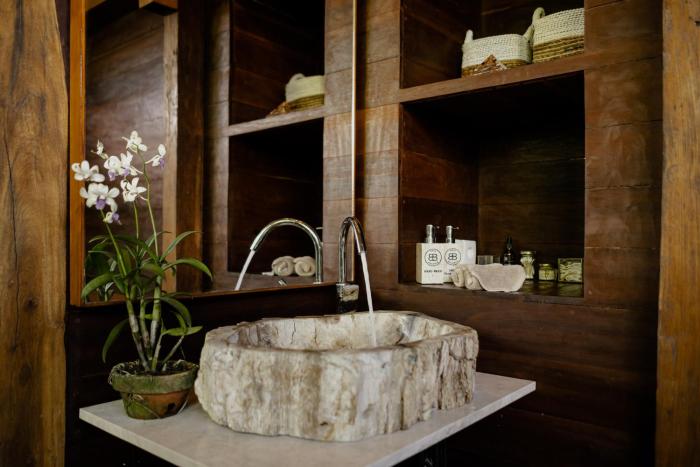 earthship ubud eco villa