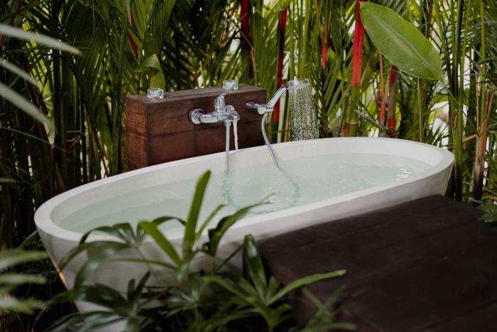 earthship ubud eco villa