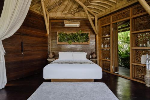 earthship ubud eco villa