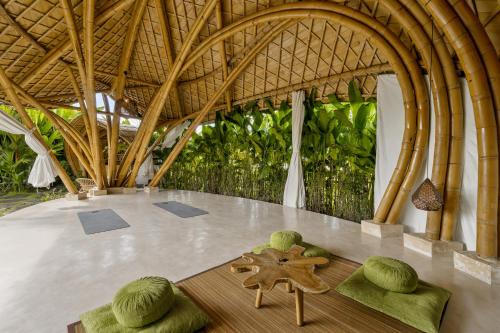 earthship ubud eco villa