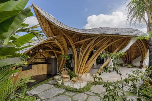 earthship ubud eco villa