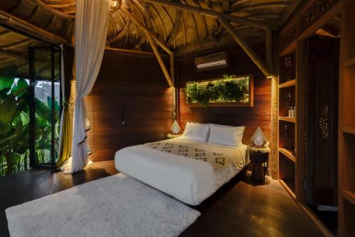 earthship ubud eco villa