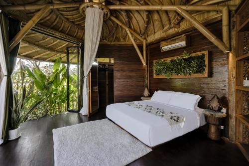 earthship ubud eco villa