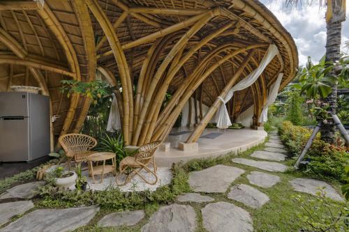 earthship ubud eco villa