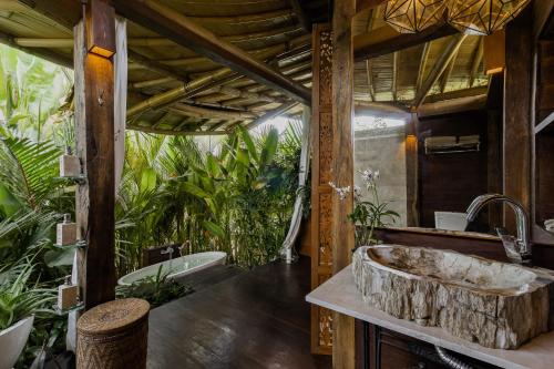 earthship ubud eco villa