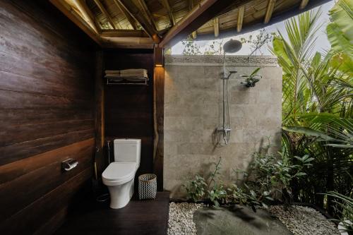 earthship ubud eco villa