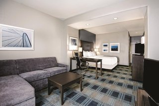 La Quinta Inn & Suites By Wyndham Victoria - South,Texas>>Victoria,3 star