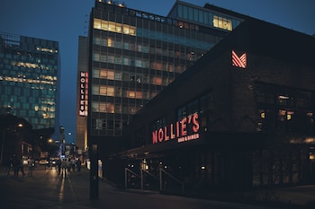 mollies manchester