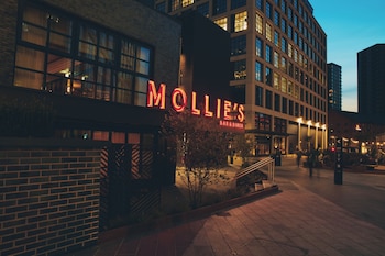 mollies manchester
