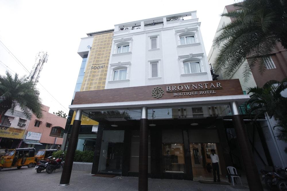 brownstar boutique hotel