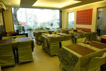 hotel pearl international