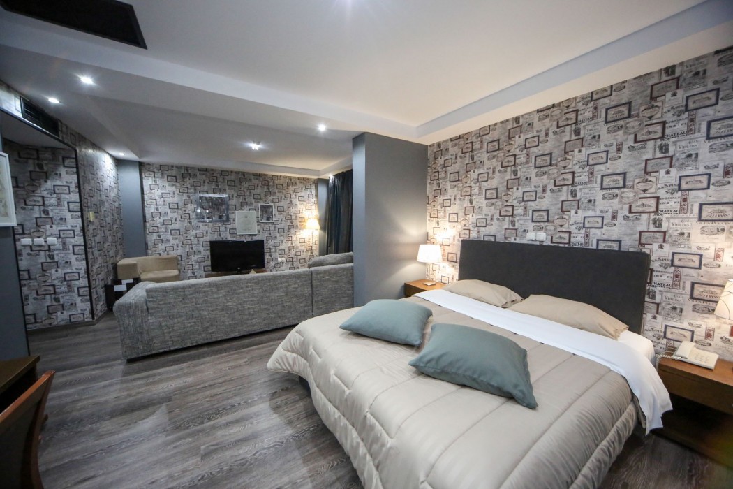 athina airport hotel