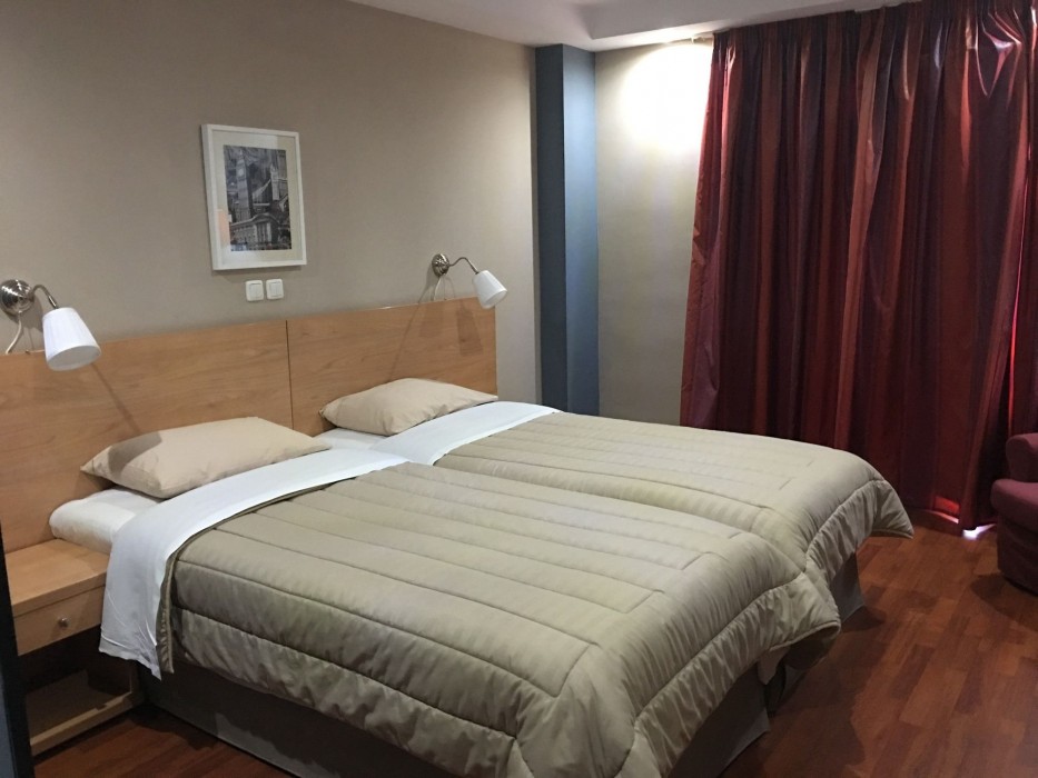 athina airport hotel
