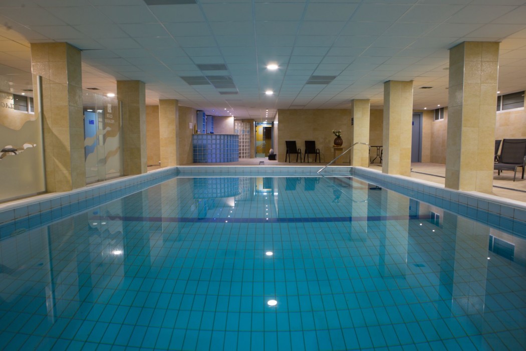 athina airport hotel