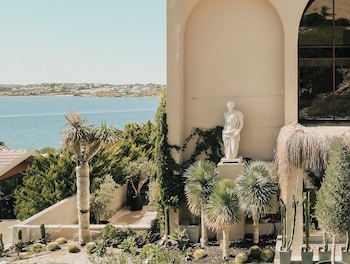 lsaranda house cesme 16 adults only