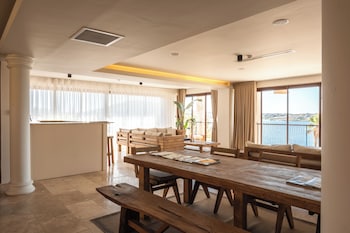 lsaranda house cesme 16 adults only