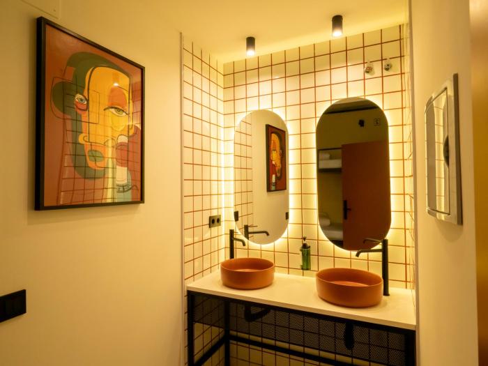 wonder hostel