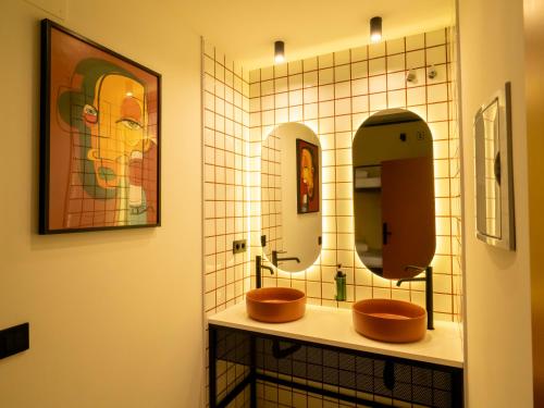 wonder hostel