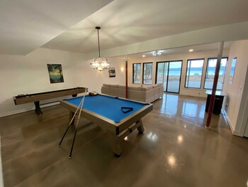 Sunrise Sands Retreat Beach & Dock 2364,,3 star