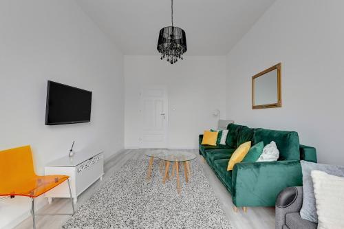primavera by grand apartments