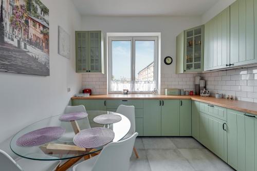 primavera by grand apartments