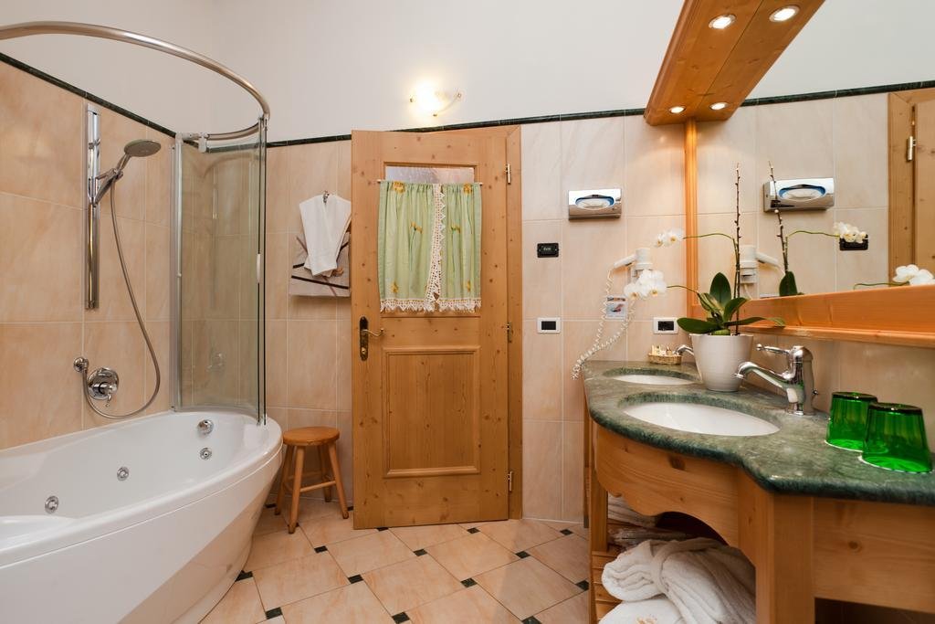 nature wellness hotel renato