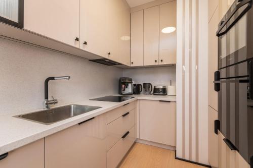 doki luxury voyager by grand apartments