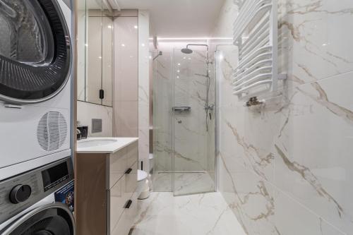doki luxury voyager by grand apartments