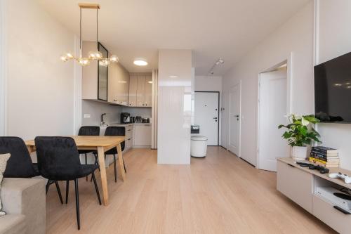 Doki- Luxury Voyager By Grand Apartments,,3 star