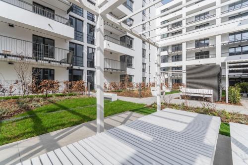 doki luxury voyager by grand apartments
