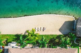 tropicana lagoon apartments