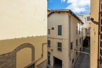 tornabuoni place and dream by mmega