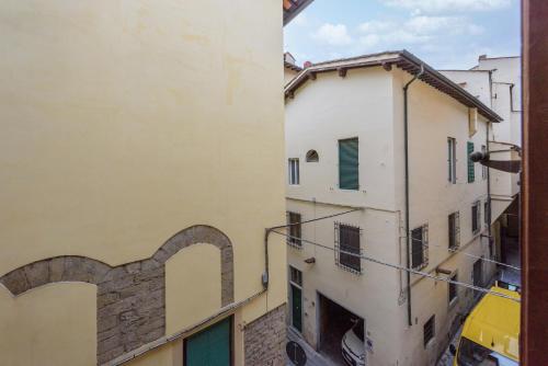 tornabuoni place and dream by mmega