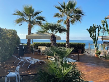 Villa Rita Sea Frot View,,0 star