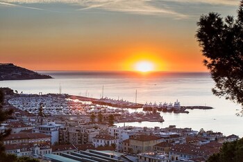 villa rita sea frot view
