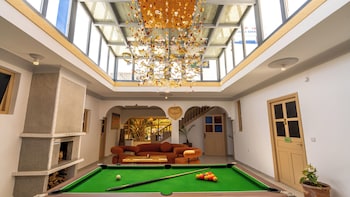 Riad Ghazal,,3 star