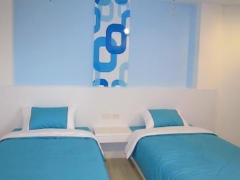 Nanachart Bangsaen,Bang Pla Soi>>Ban Khot,3 star